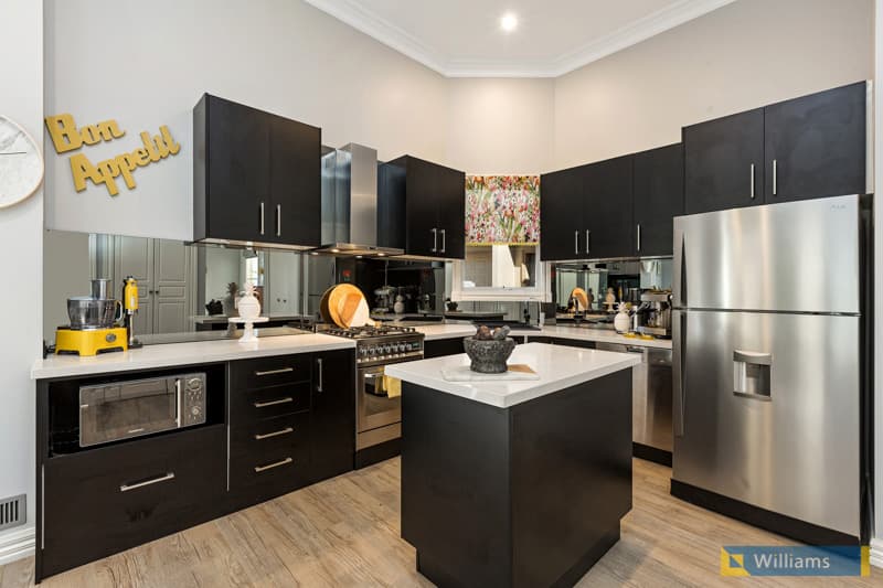 2/59 Aitken Street, Williamstown - Thumbnail 3