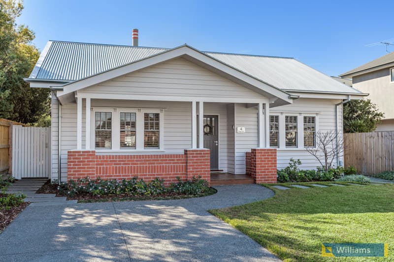 4 Peel Street, Newport - Image 1