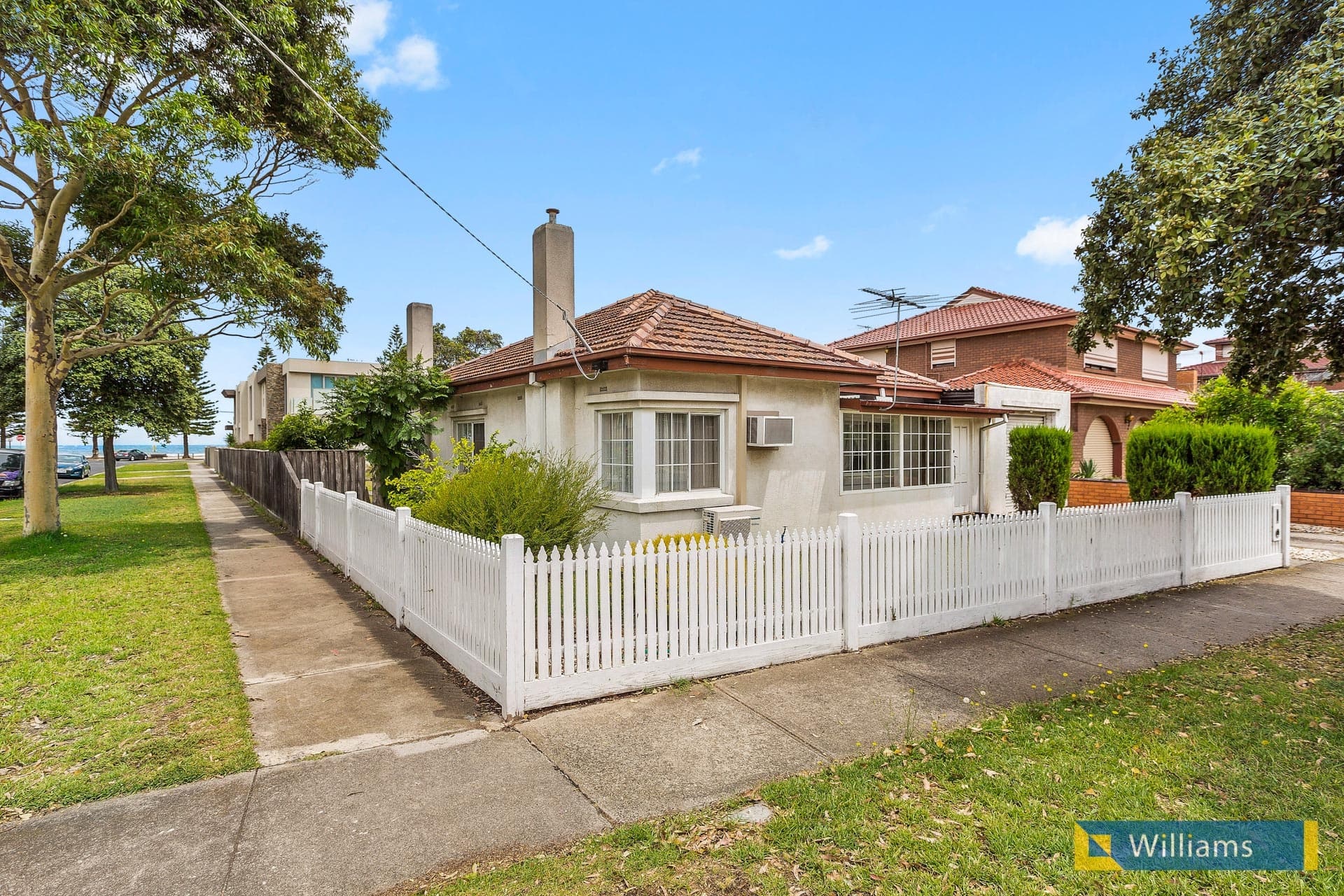 84 Queen Street, Altona - Thumbnail 2