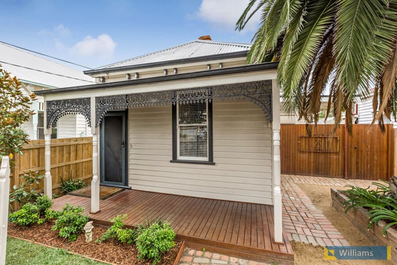 8 Agg Street, Newport - Thumbnail 2