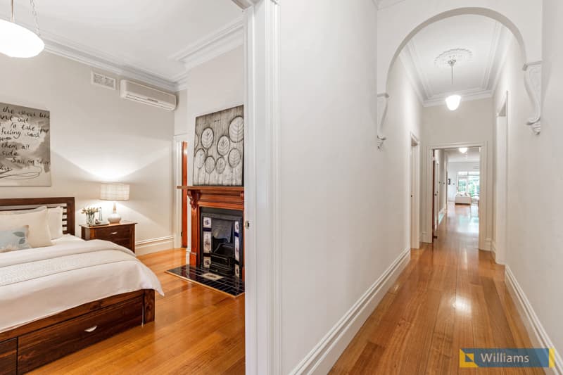 8 Lyons Street, Williamstown - Thumbnail 3
