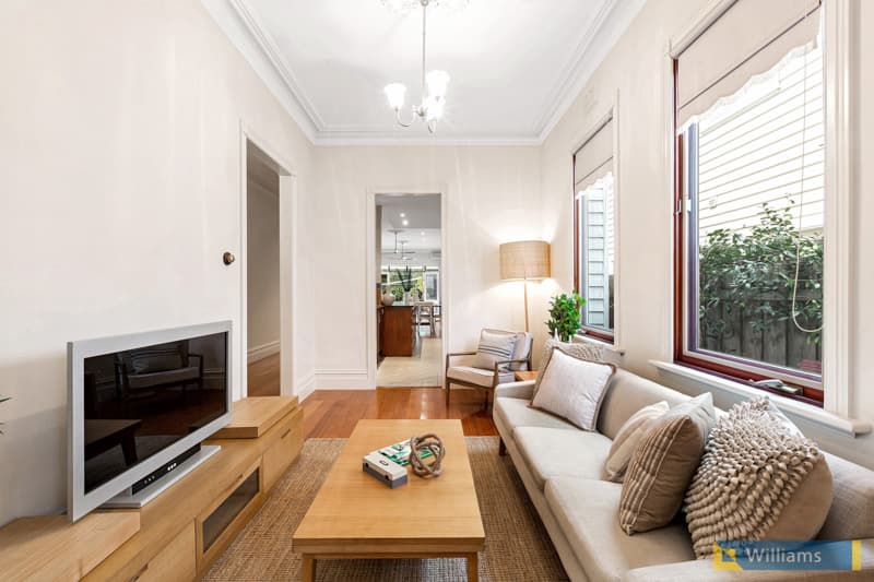 8 Lyons Street, Williamstown - Thumbnail 5
