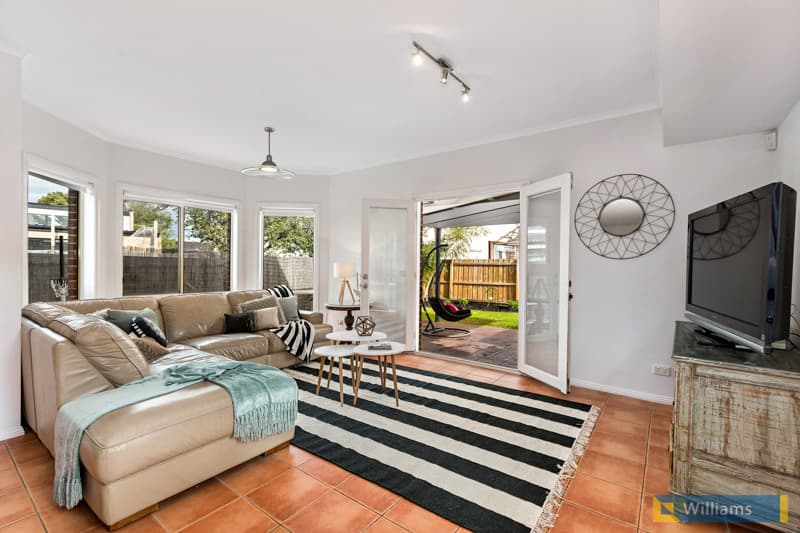 40 Kernot Street, South Kingsville - Thumbnail 8