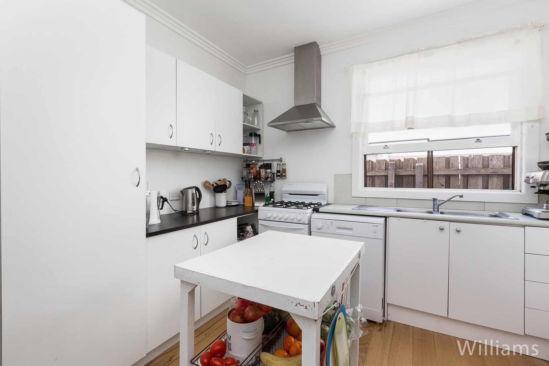 10 Union Street, Williamstown - Thumbnail 2