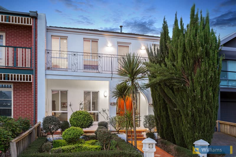 20 Bates Drive, Williamstown - Image 1