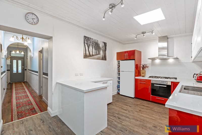 32 Railway Place, Williamstown - Thumbnail 5