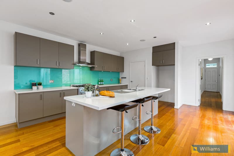 36 Elphin Street, Newport - Thumbnail 5