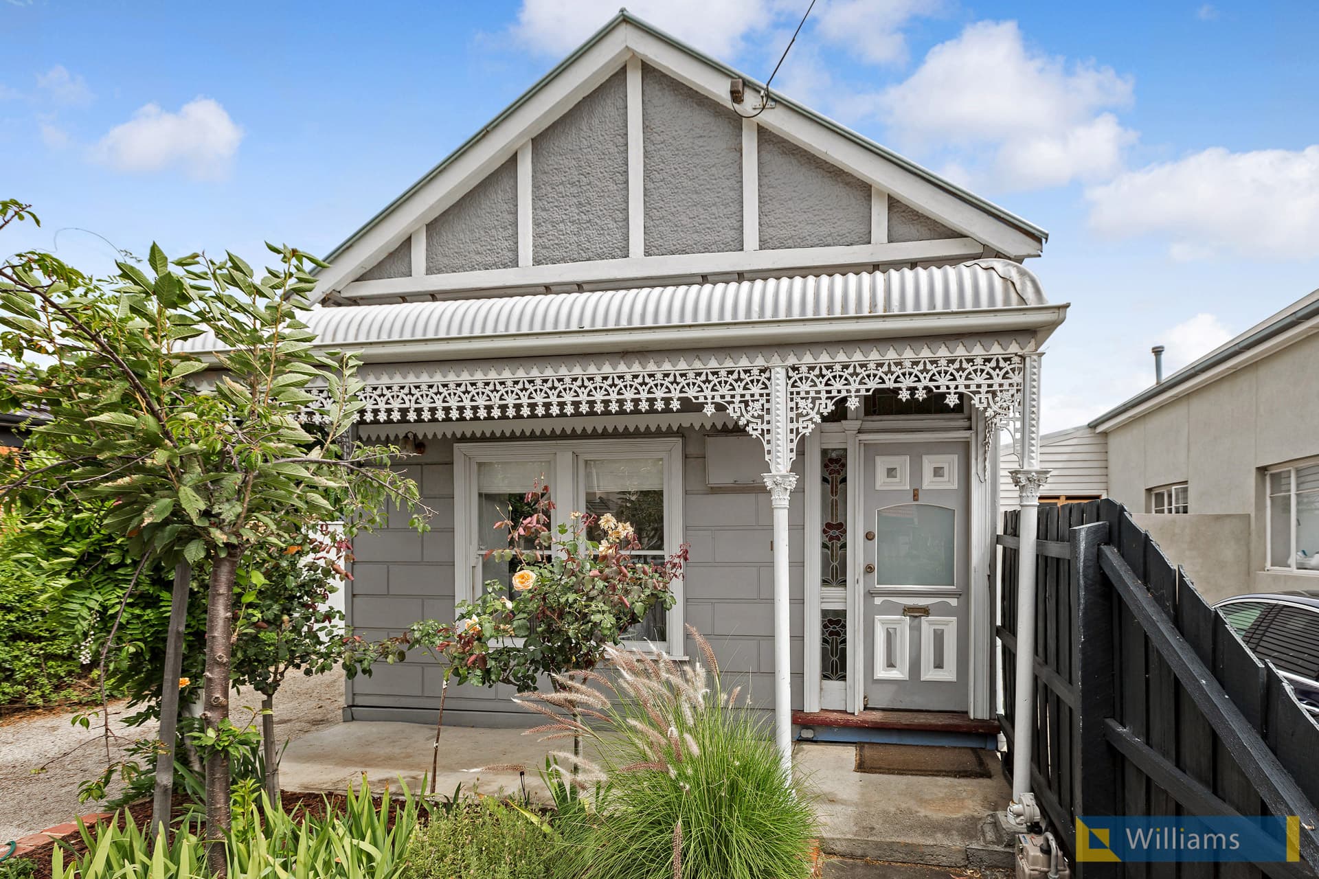 121 North Road, Newport - Image 1