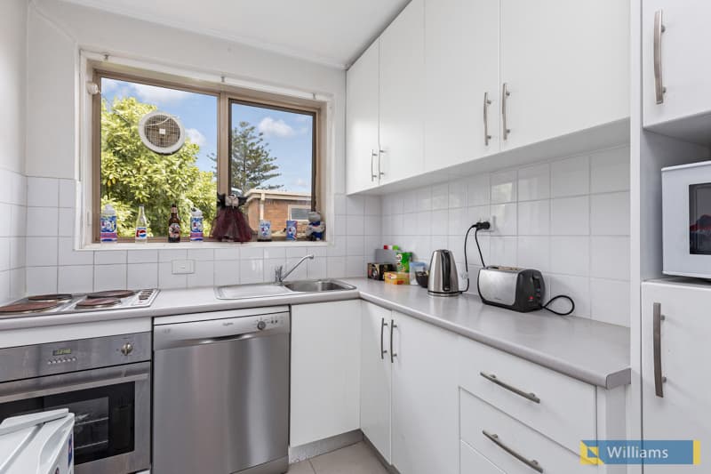 9/99 Melbourne Road, Williamstown - Thumbnail 4