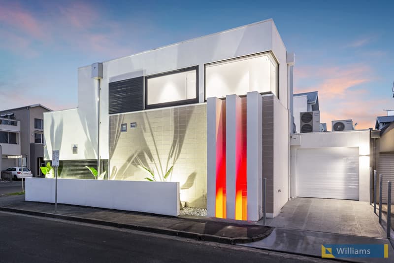 2 Heriot Place, Williamstown - Thumbnail 4
