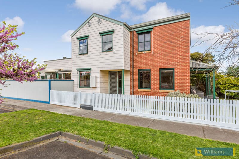 14 McDonald Street, Williamstown - Image 1