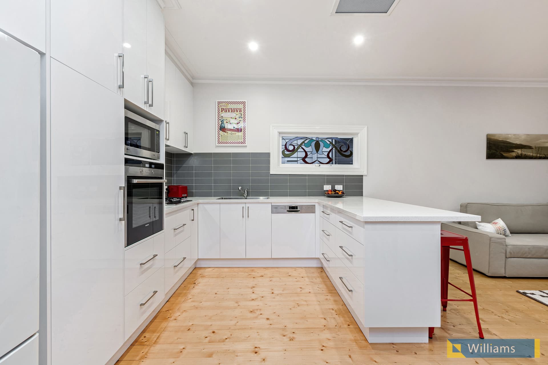 65 Alma Terrace, Newport - Thumbnail 3