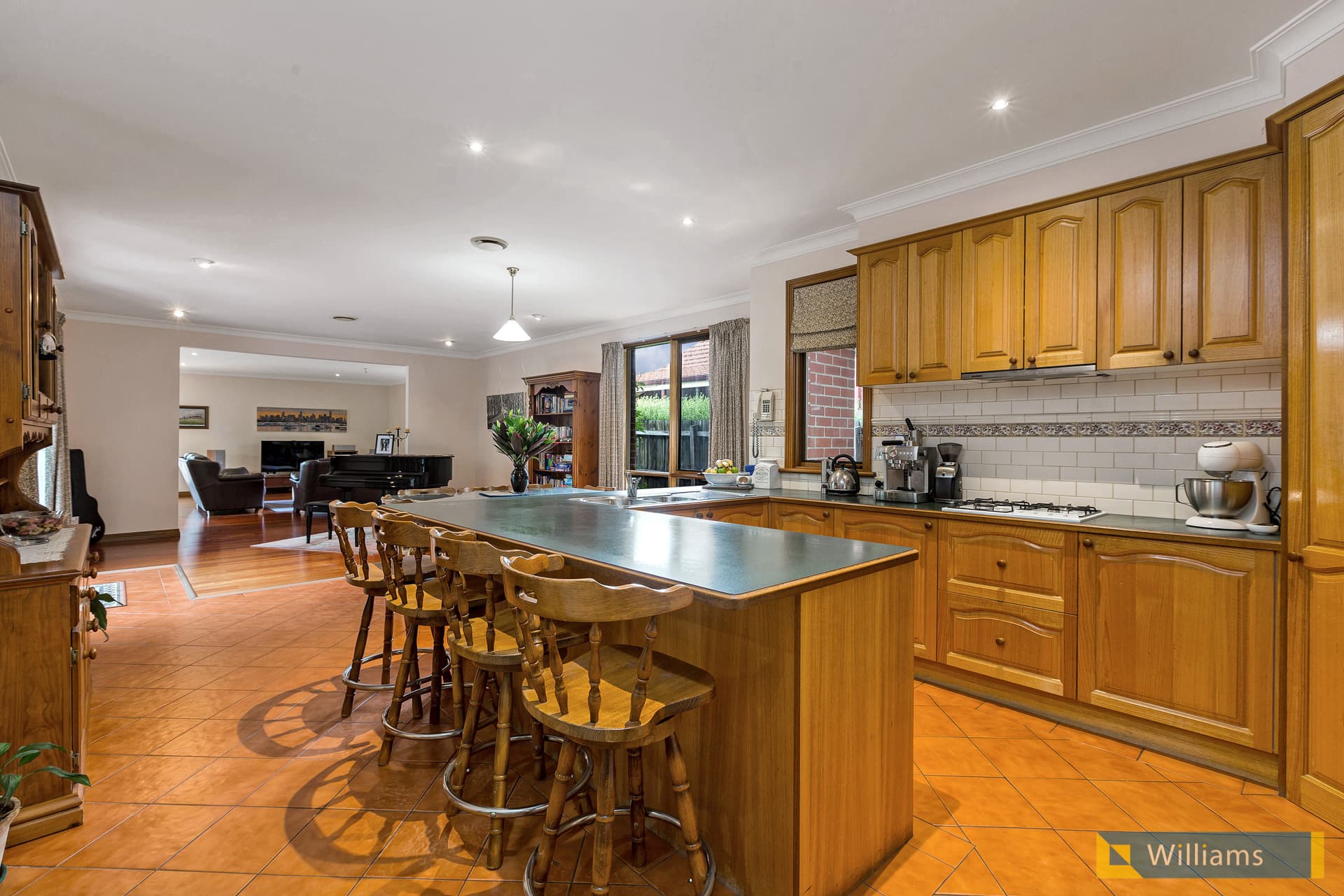 60 Merrett Drive, Williamstown - Thumbnail 4
