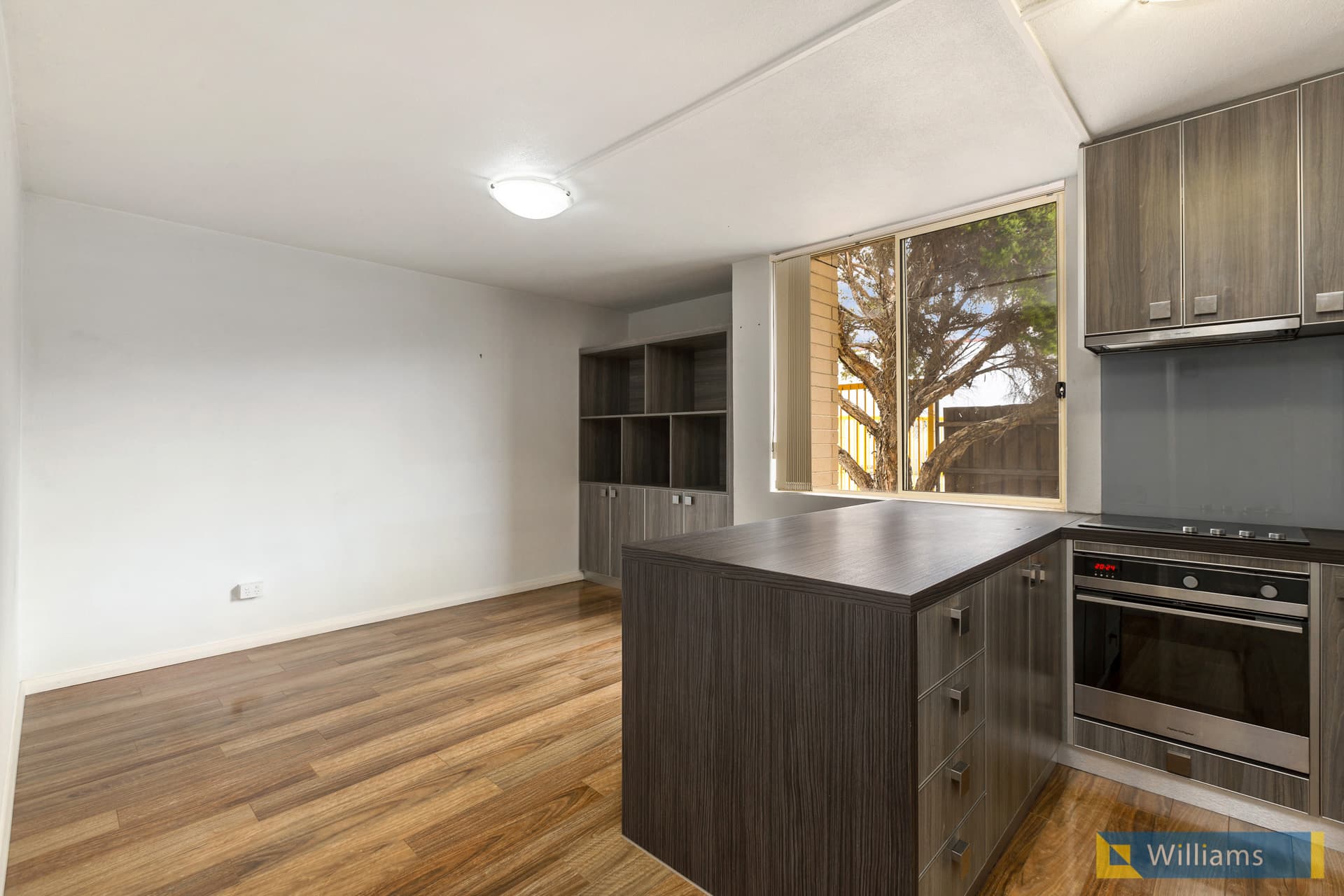 1/2 Techno Park Drive, Williamstown - Thumbnail 4