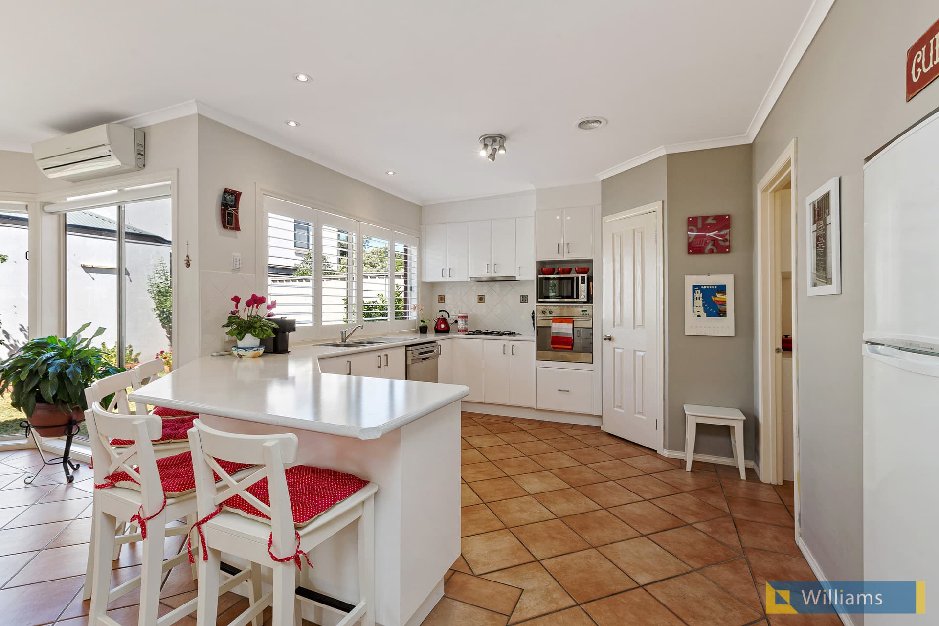 5 Nicosia Court, Williamstown - Thumbnail 7