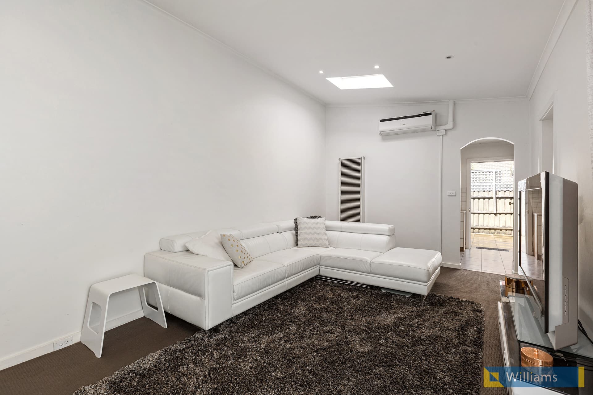 55 Cobden Street, South Melbourne - Thumbnail 4