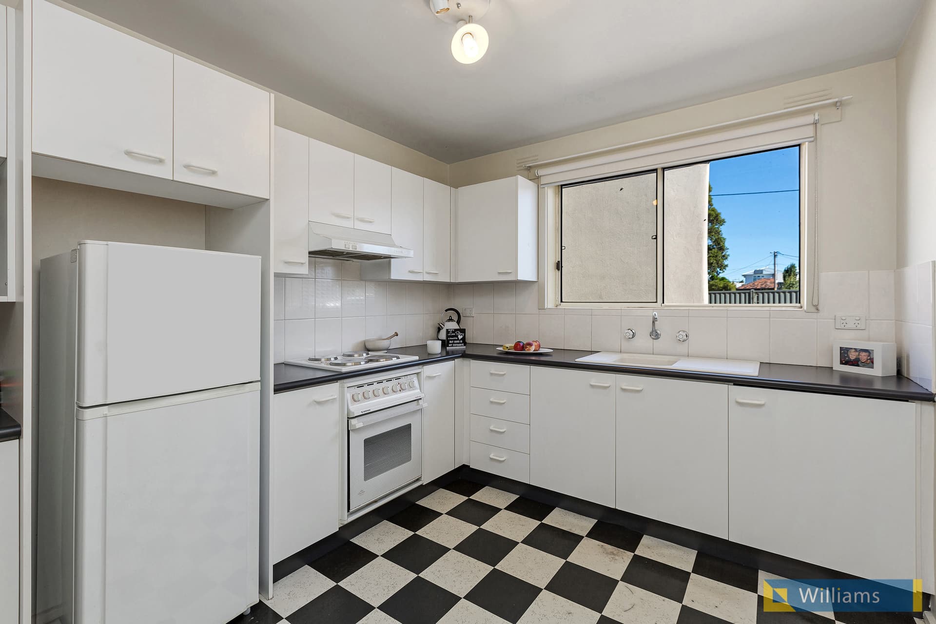 2/77 Dover Road, Williamstown - Thumbnail 5