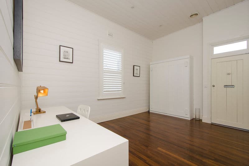 17 Thompson Street, Williamstown - Thumbnail 2