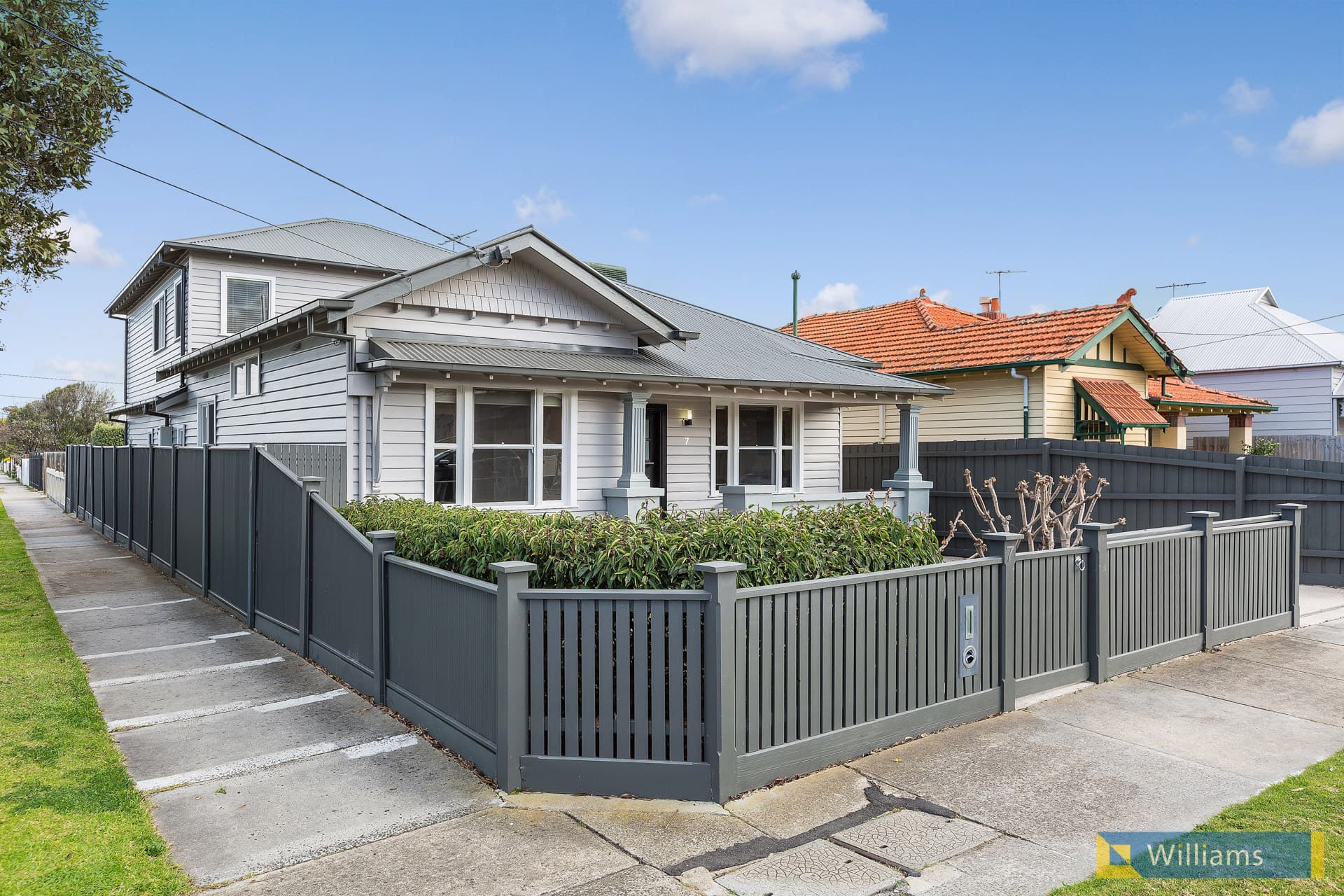 7 Mirls Street, Newport - Thumbnail 3