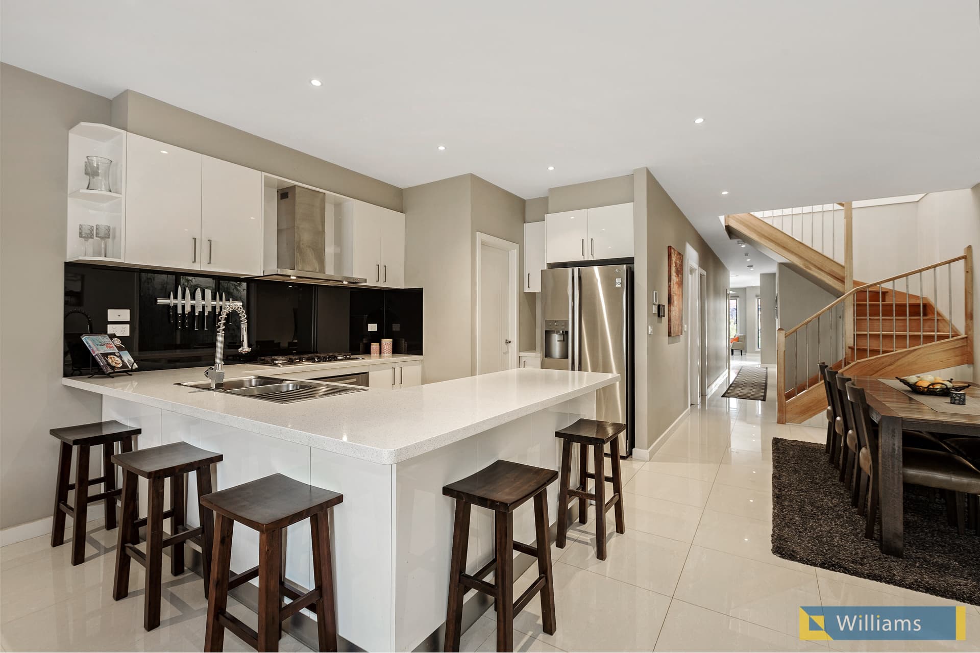 8A Mahon Avenue, Altona North - Thumbnail 8