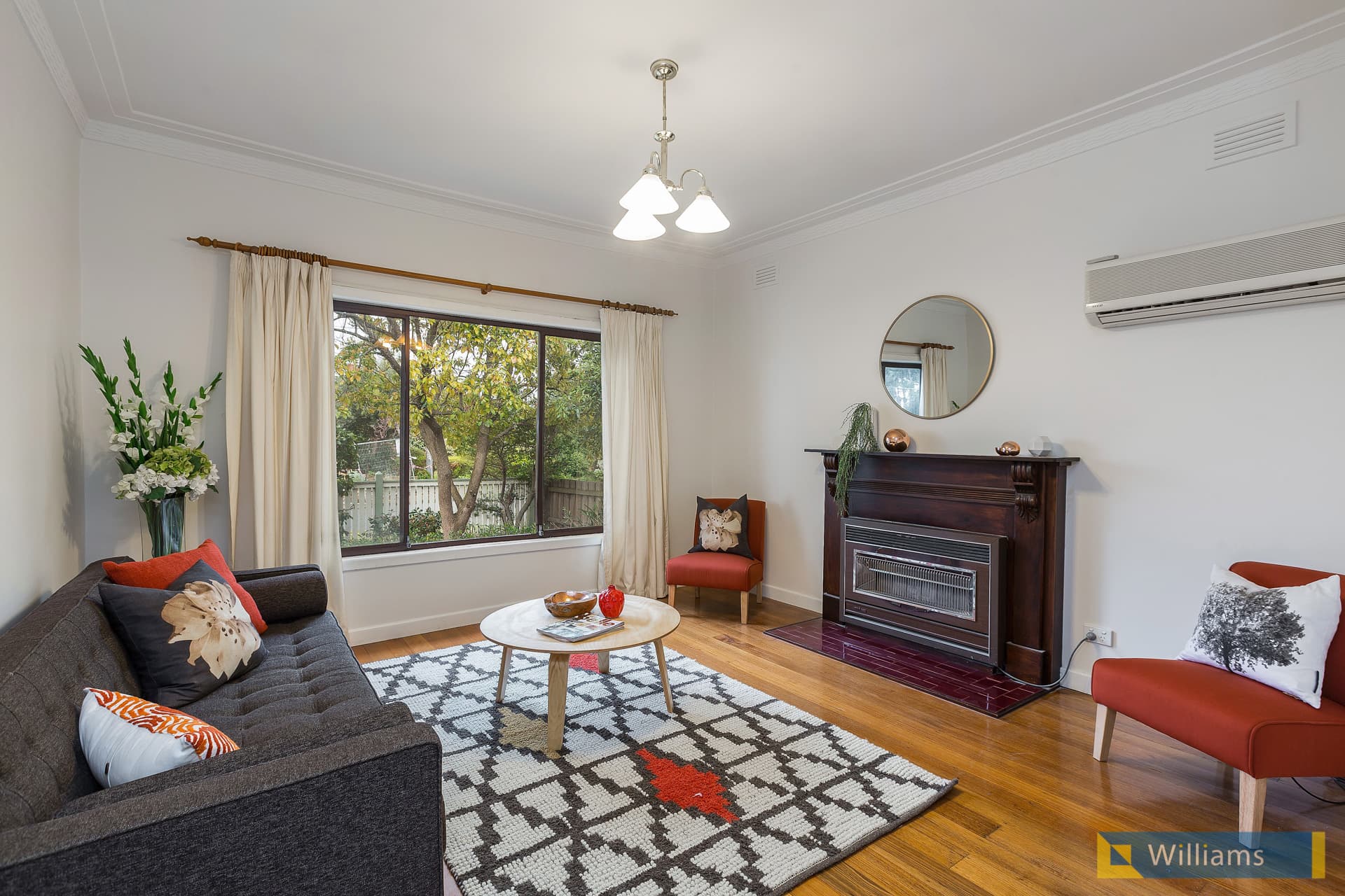 72 Graham Street, Newport - Thumbnail 2