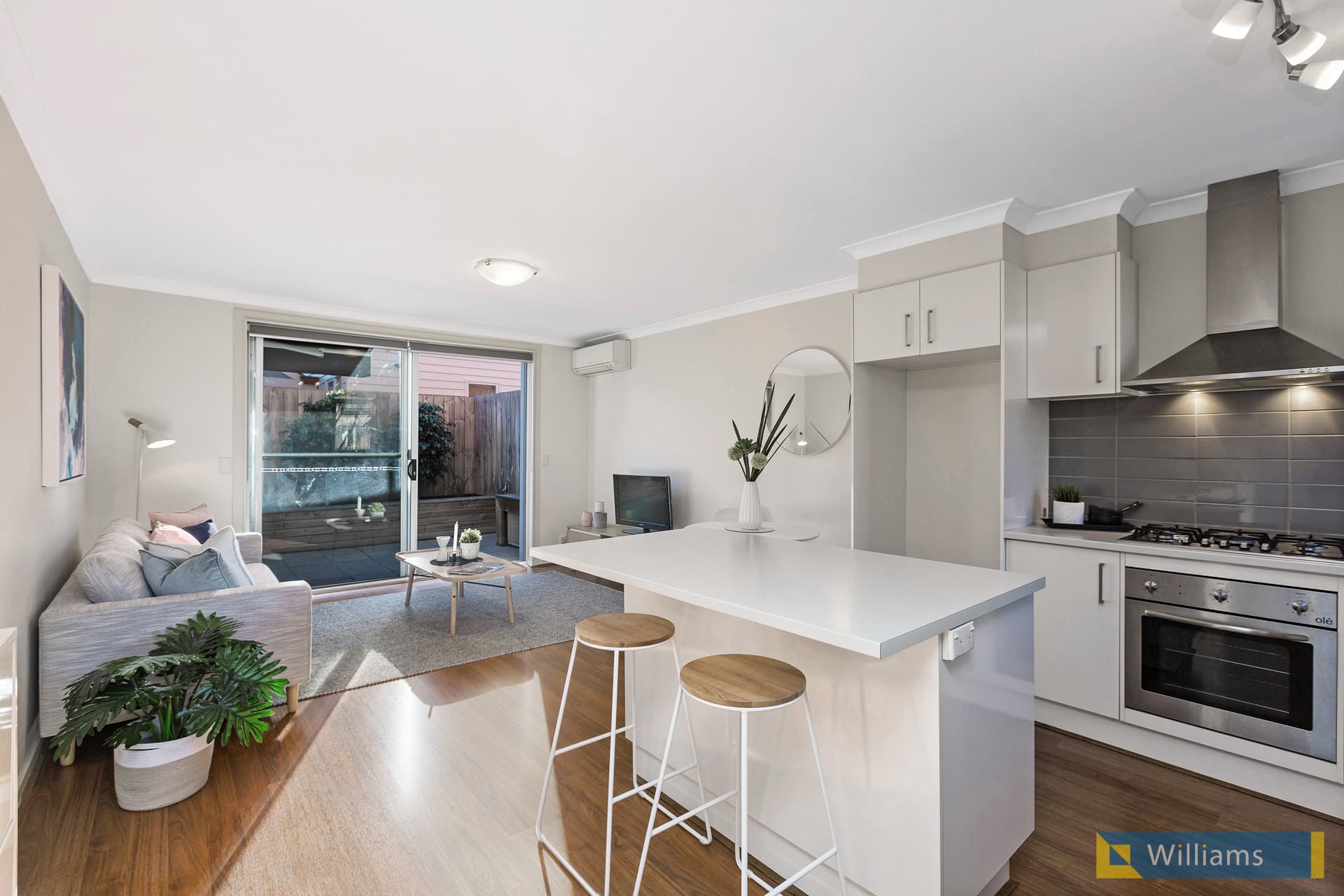 2/55 Challis Street, Newport - Thumbnail 3