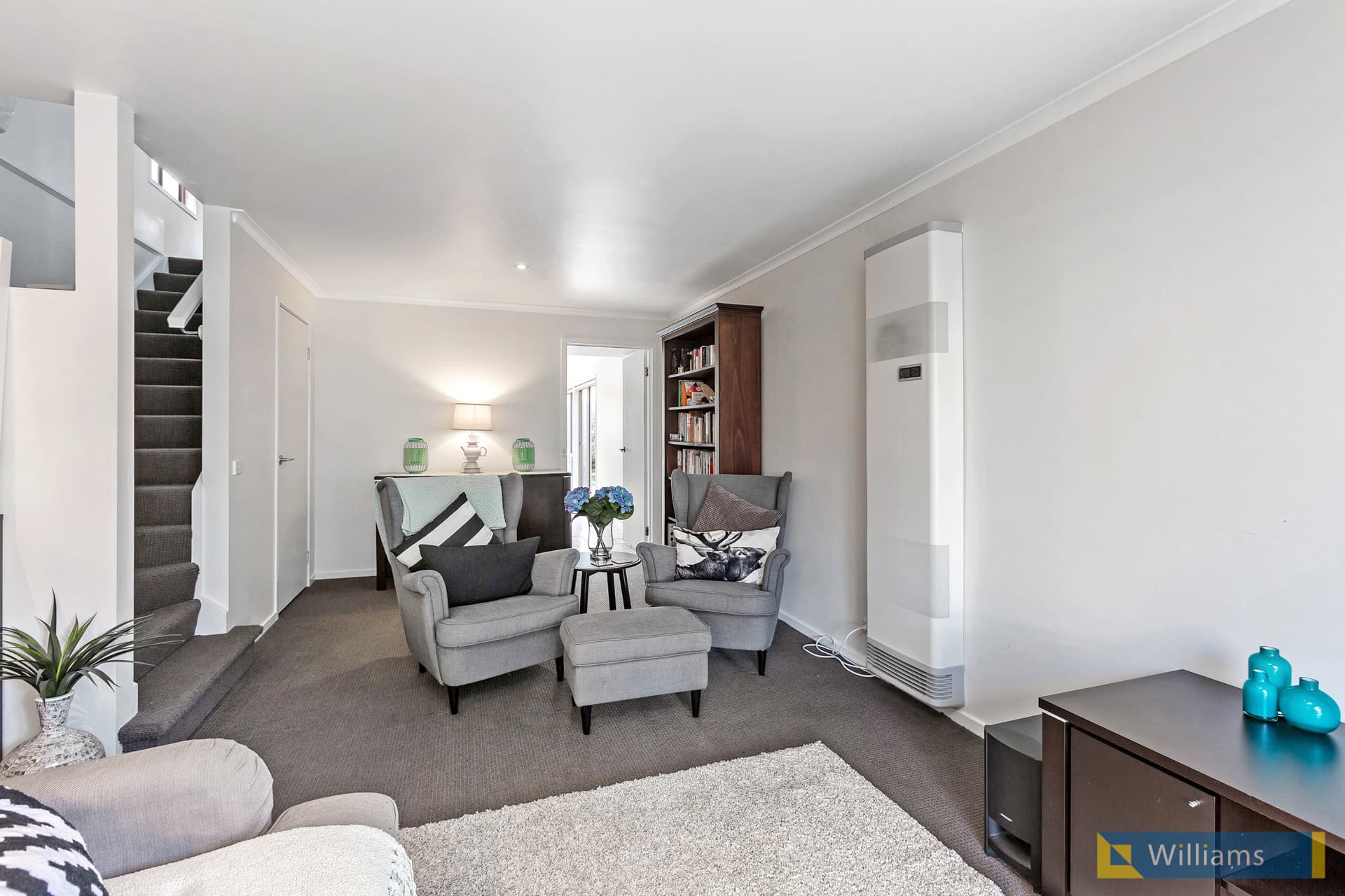 77 Merrett Drive, Williamstown - Thumbnail 3