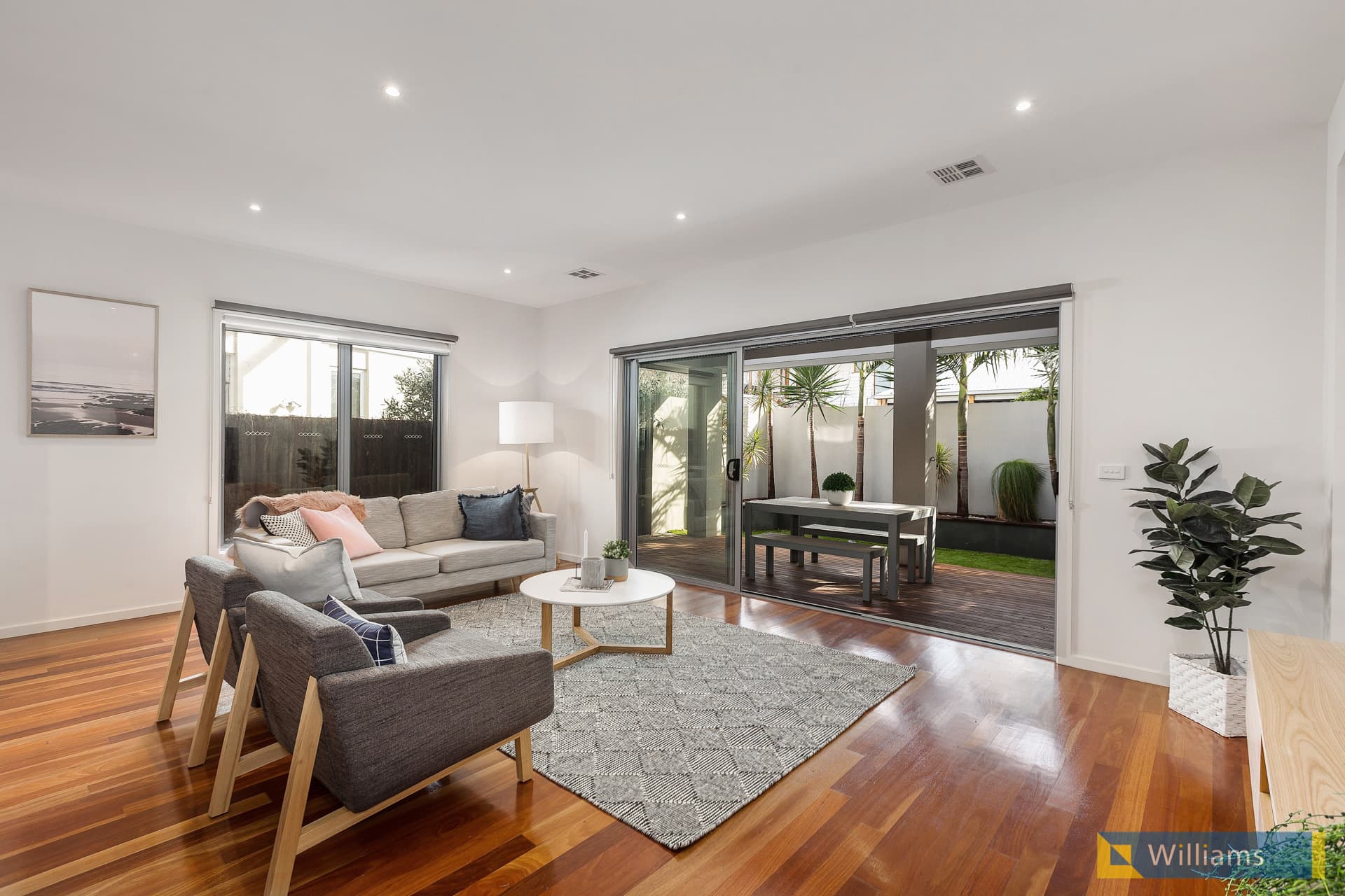 7 Holloway Street, Newport - Thumbnail 7