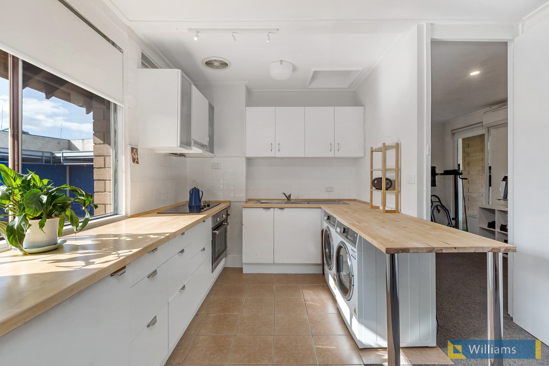13/2 Techno Park Drive, Williamstown - Thumbnail 6