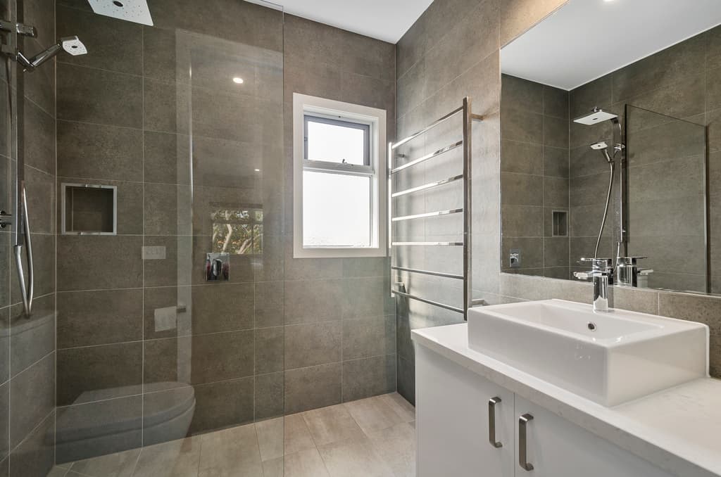 36 Alma Terrace, Newport - Thumbnail 5
