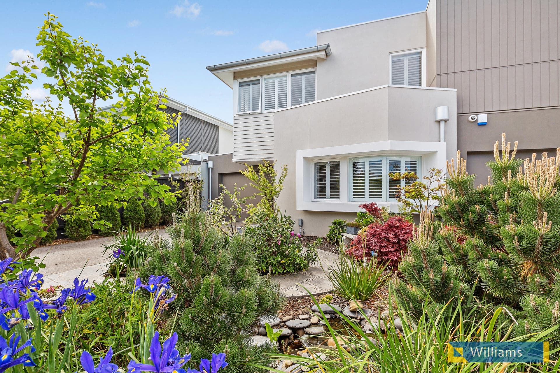 35 Tobruk Crescent, Williamstown - Thumbnail 2