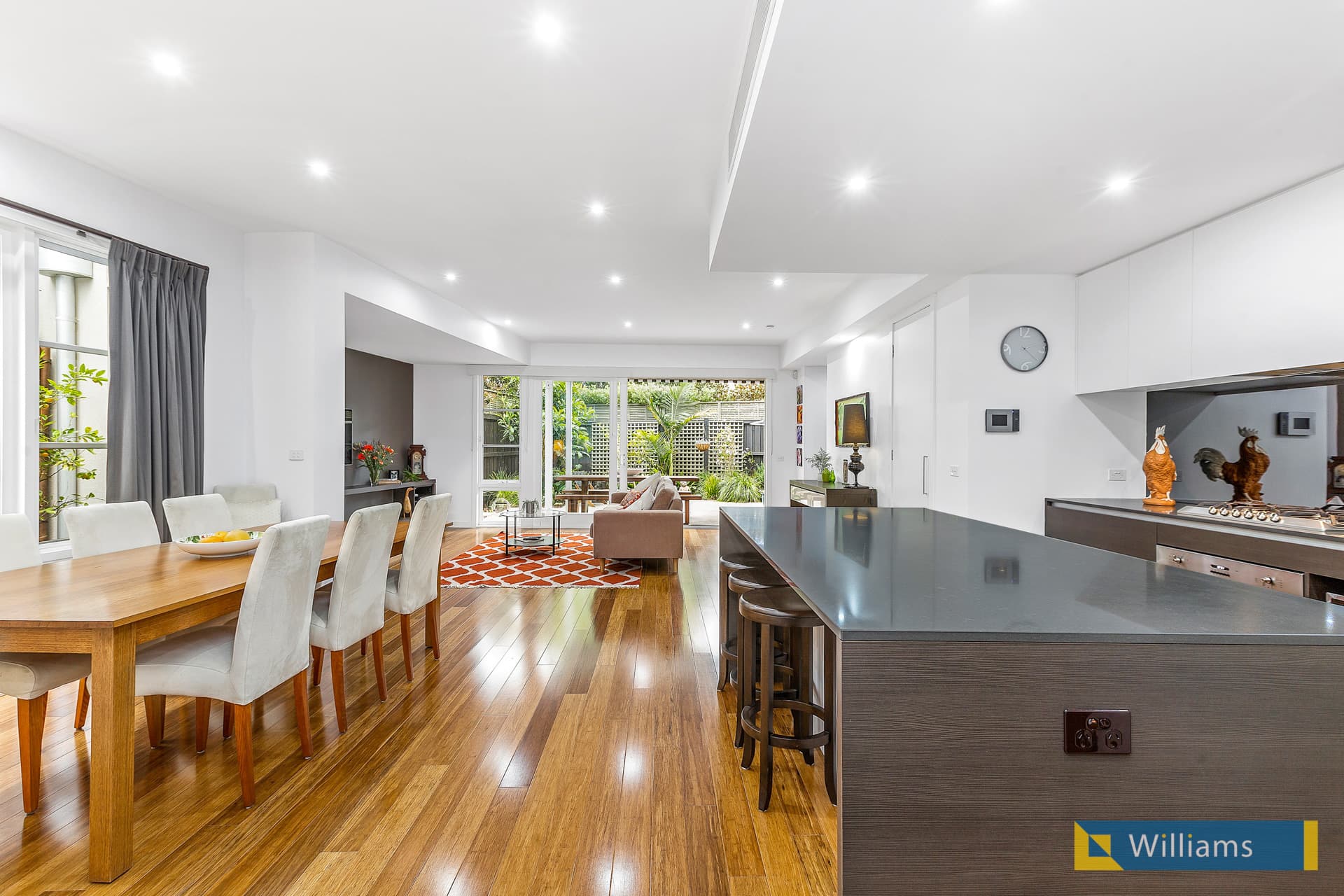 35 Tobruk Crescent, Williamstown - Thumbnail 4