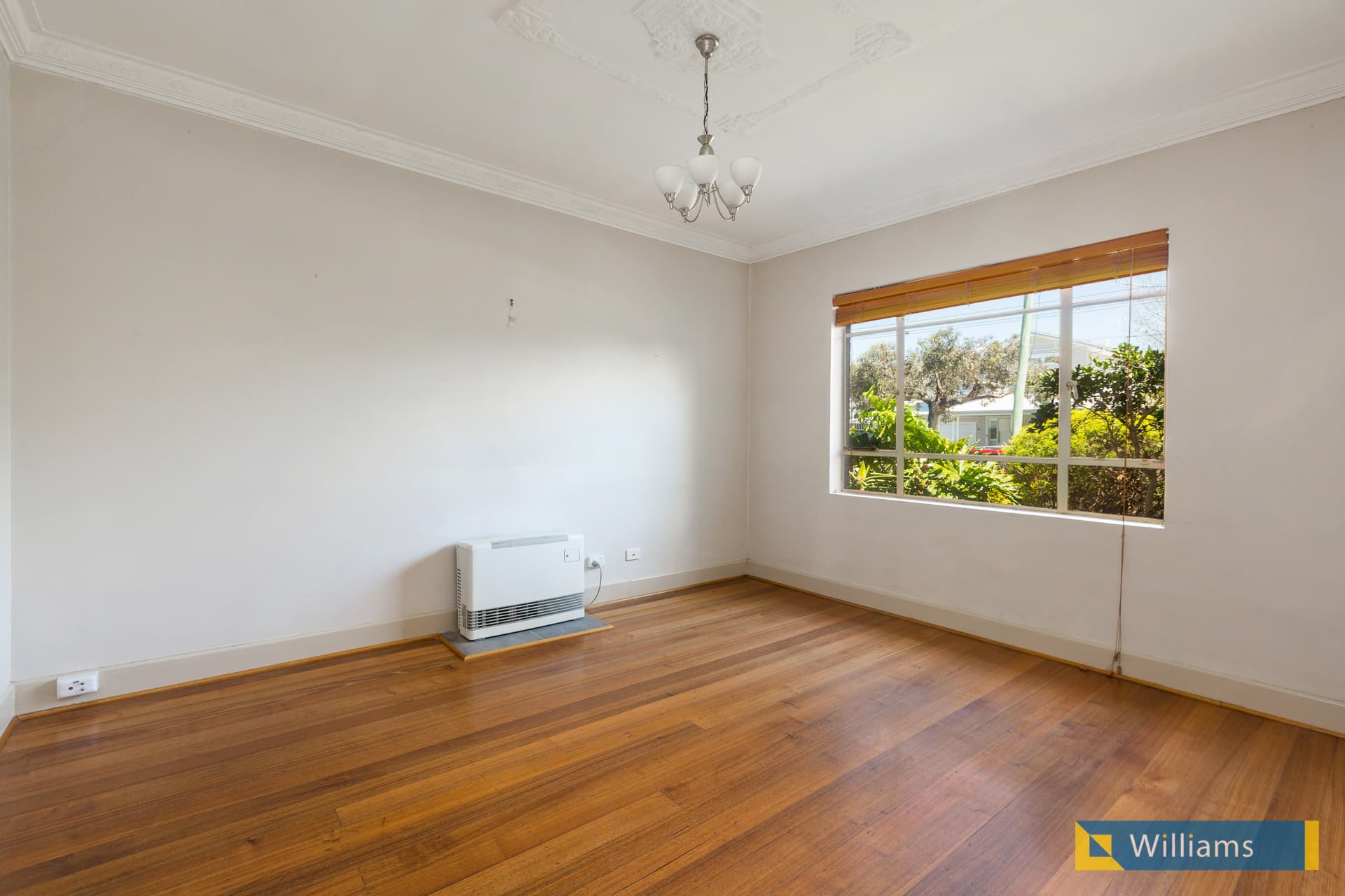 76 Gordon Street, Newport - Thumbnail 3