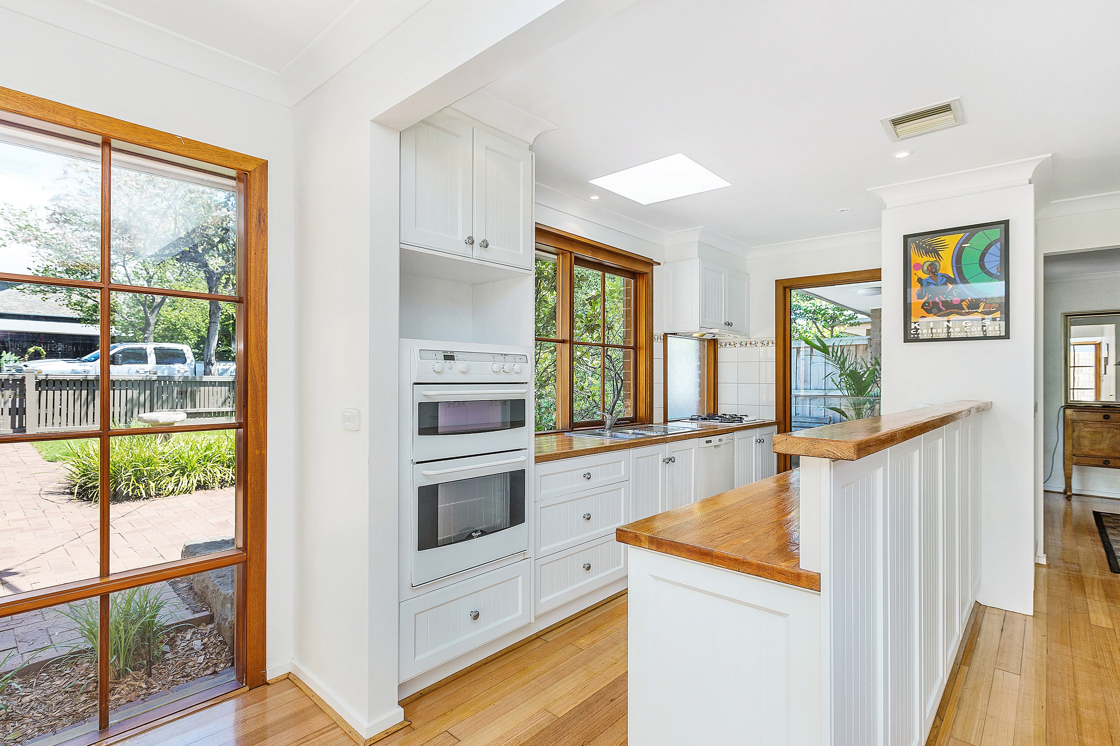 124 Cecil Street, Williamstown - Thumbnail 3