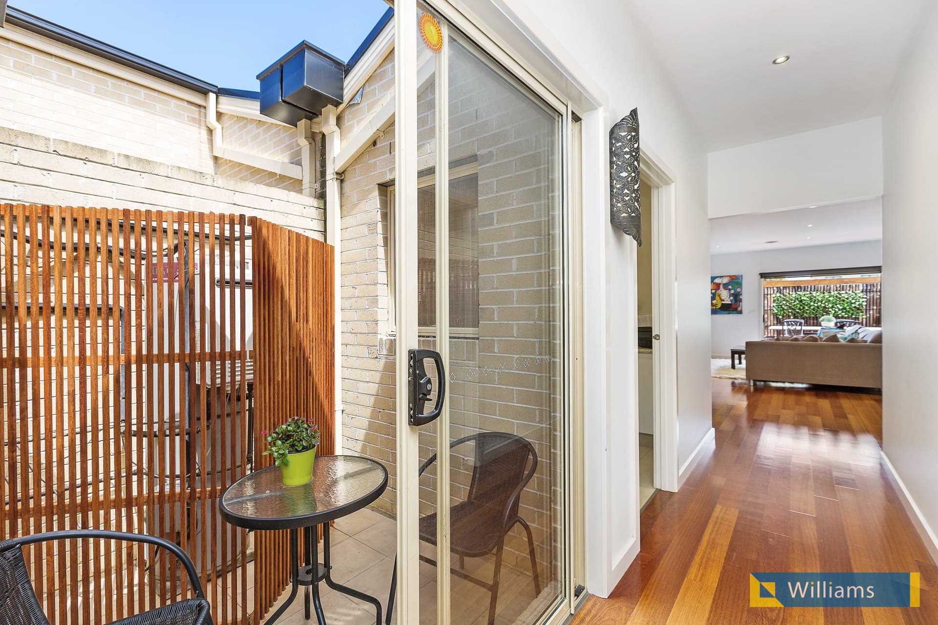 68 Stephenson Street, South Kingsville - Thumbnail 2