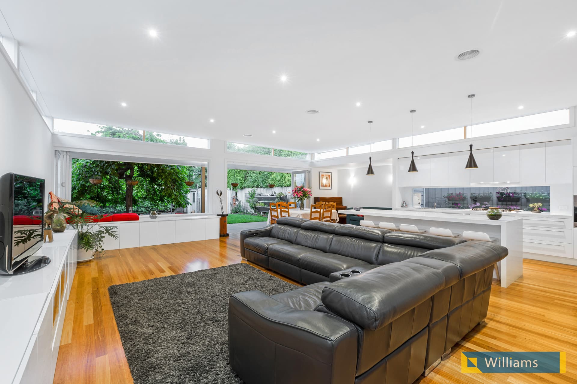 12 Osborne Street, Williamstown - Thumbnail 6