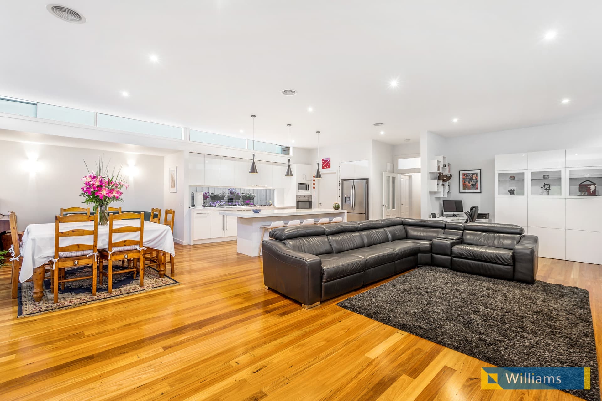 12 Osborne Street, Williamstown - Thumbnail 8