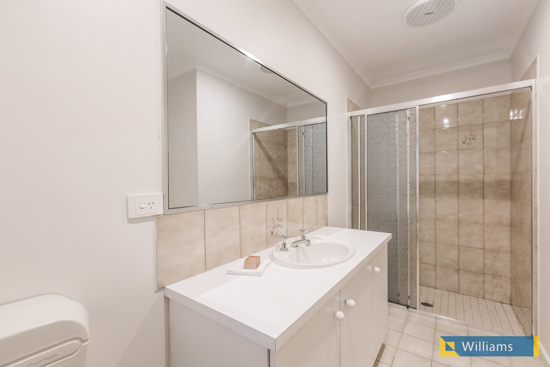 17 Bell Avenue, Altona - Thumbnail 8