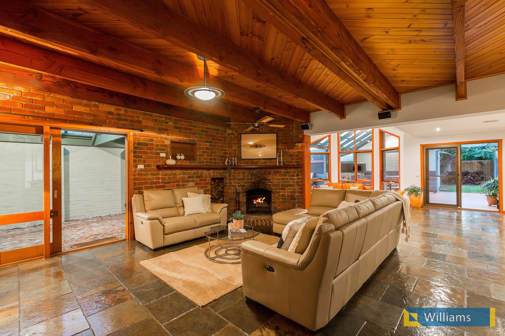 1 Wattle Grove, Seaholme - Thumbnail 4