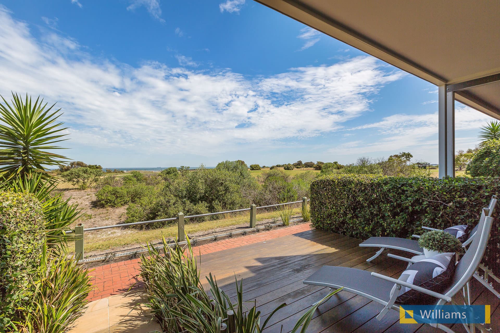 2 Hoffman Terrace, Williamstown - Thumbnail 2