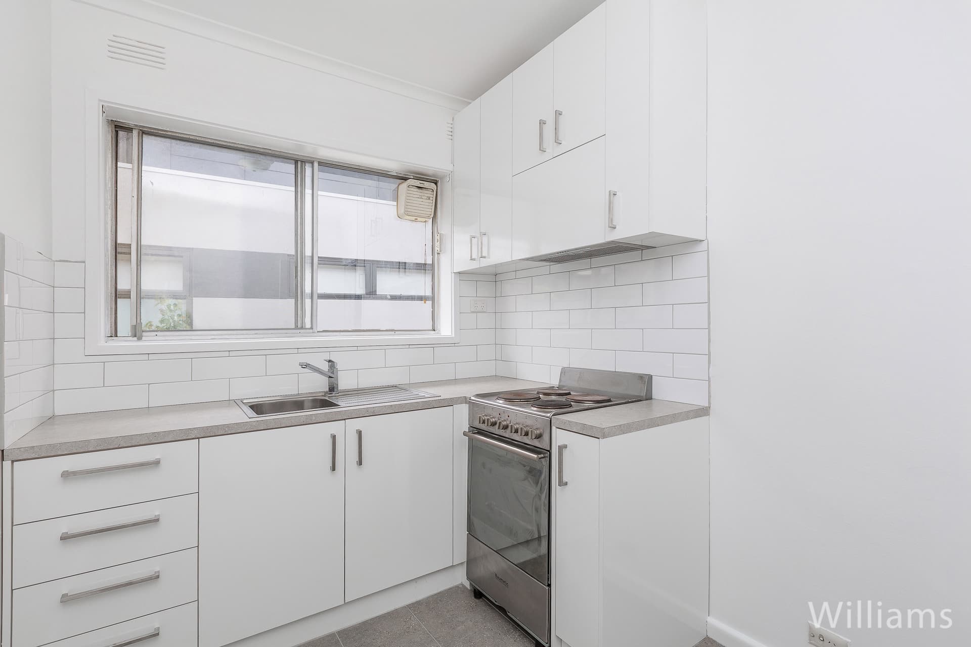 12/44 Kororoit Creek Road, Williamstown - Thumbnail 3