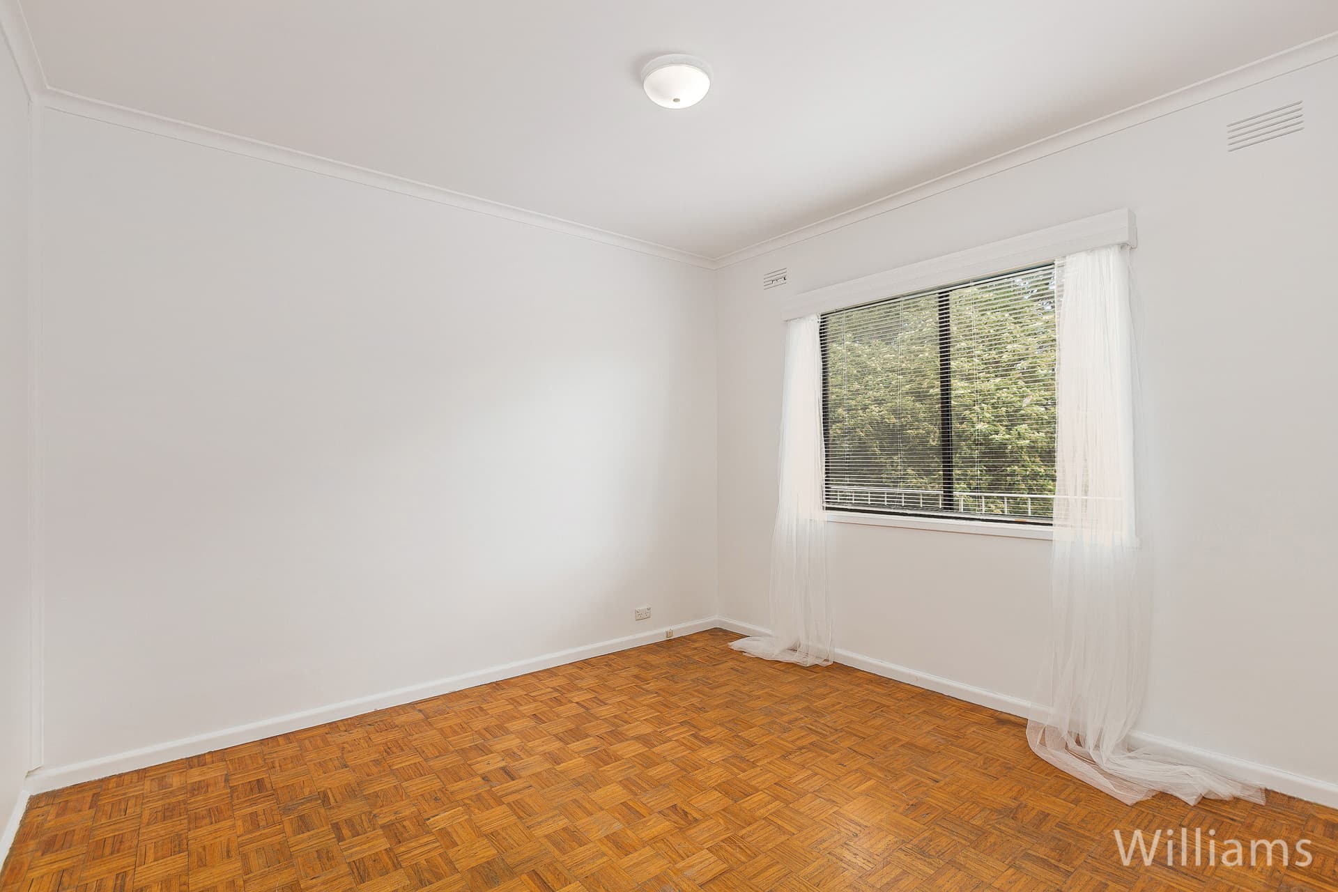 12/44 Kororoit Creek Road, Williamstown - Thumbnail 4