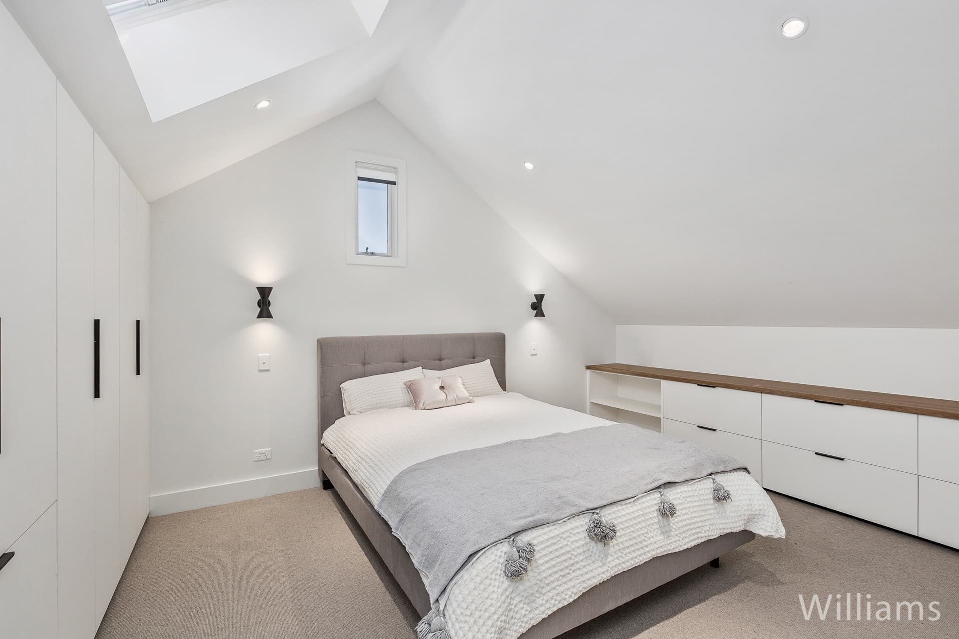 13 Farm Street, Newport - Thumbnail 6