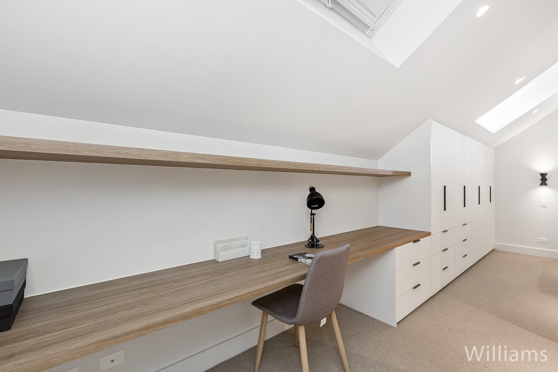 13 Farm Street, Newport - Thumbnail 5