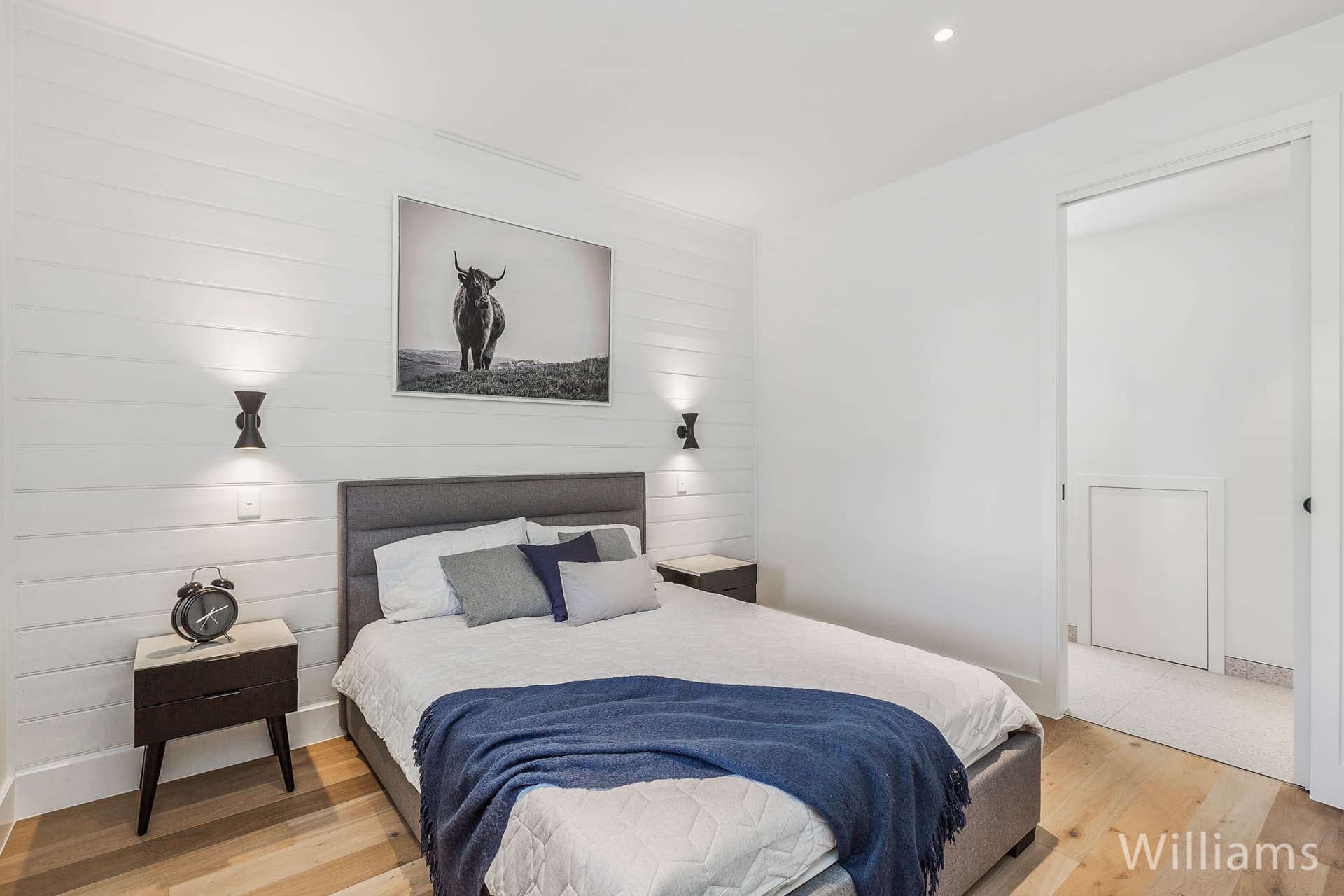13 Farm Street, Newport - Thumbnail 8