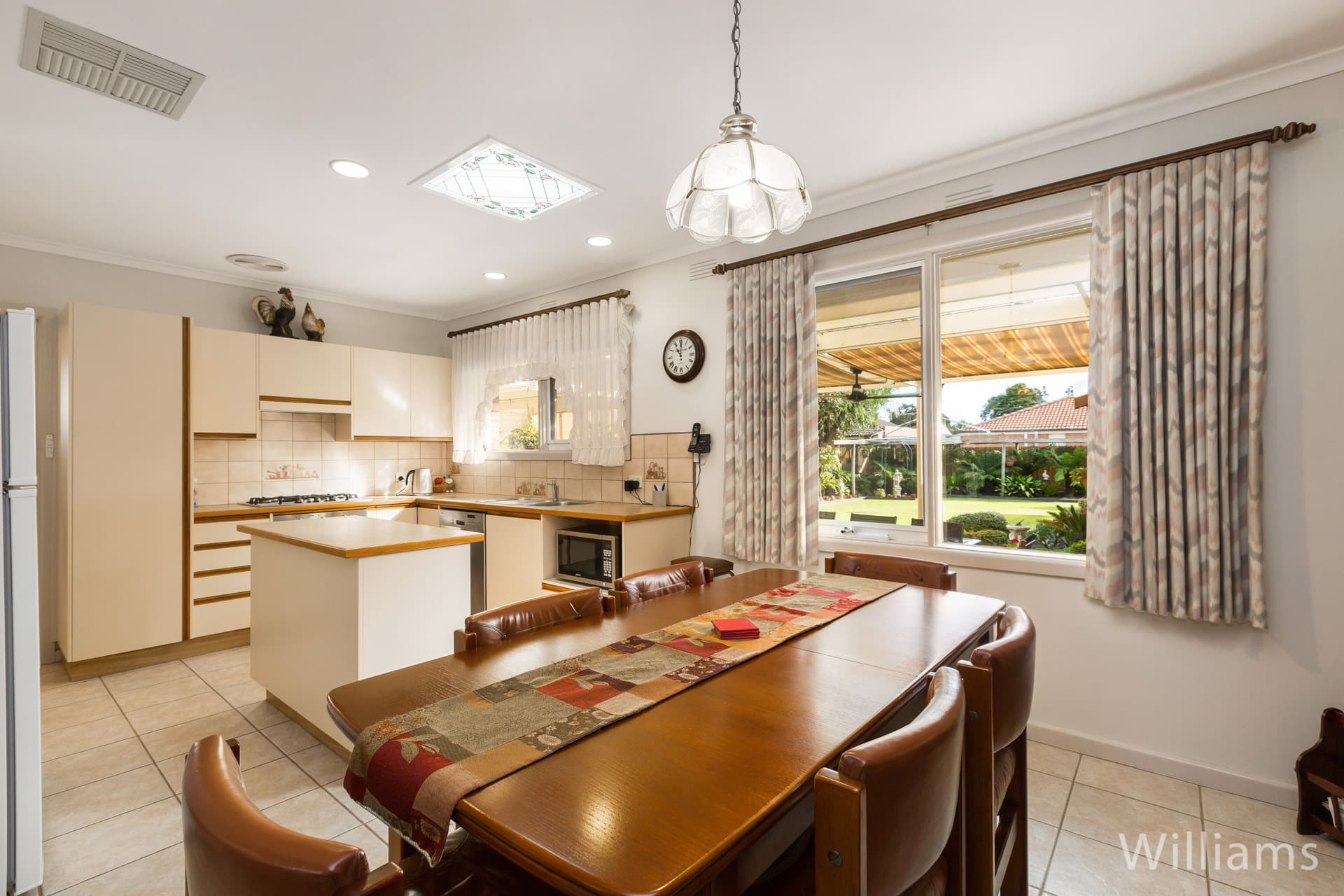 55 Bracken Grove, Altona - Thumbnail 3