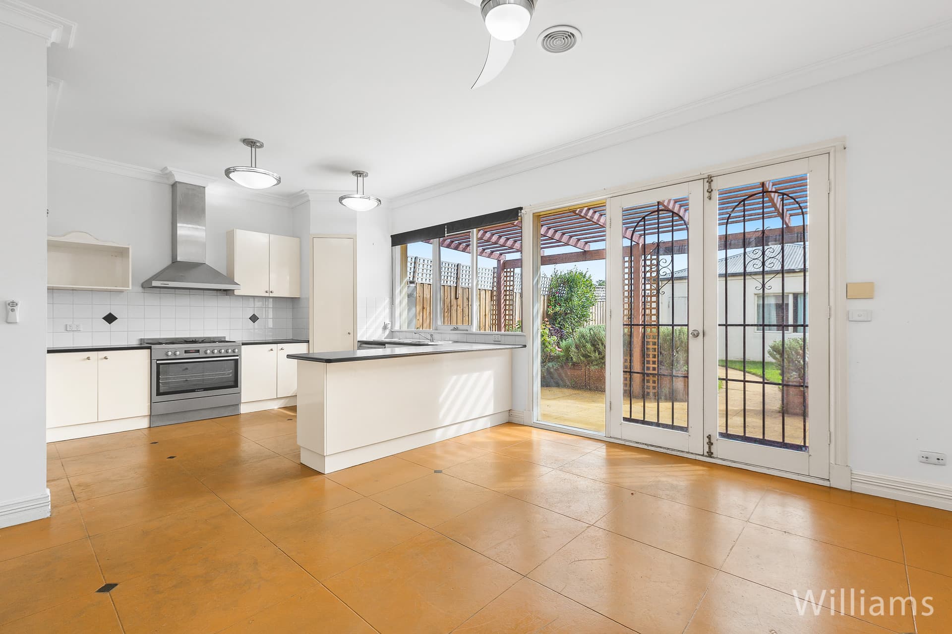 220 Kororoit Creek Road, Williamstown - Thumbnail 6