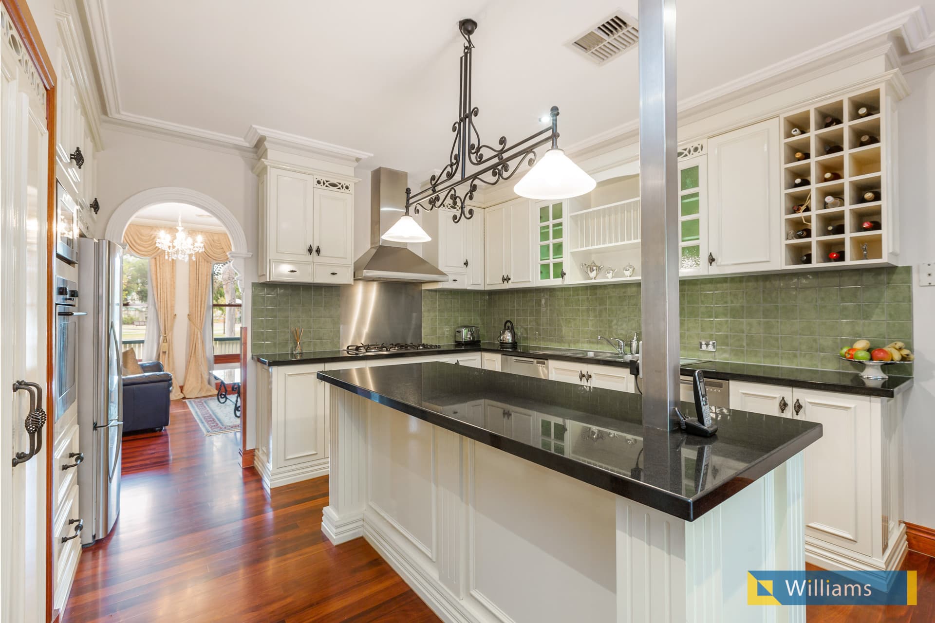 6 John Liston Drive, Newport - Thumbnail 4