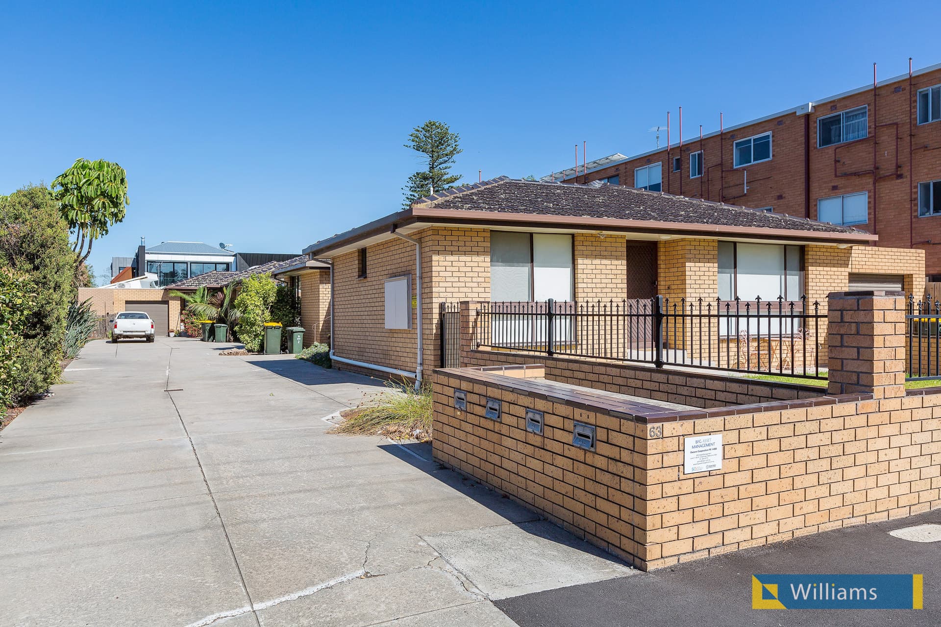 4/63 Melbourne Road, Williamstown - Image 1
