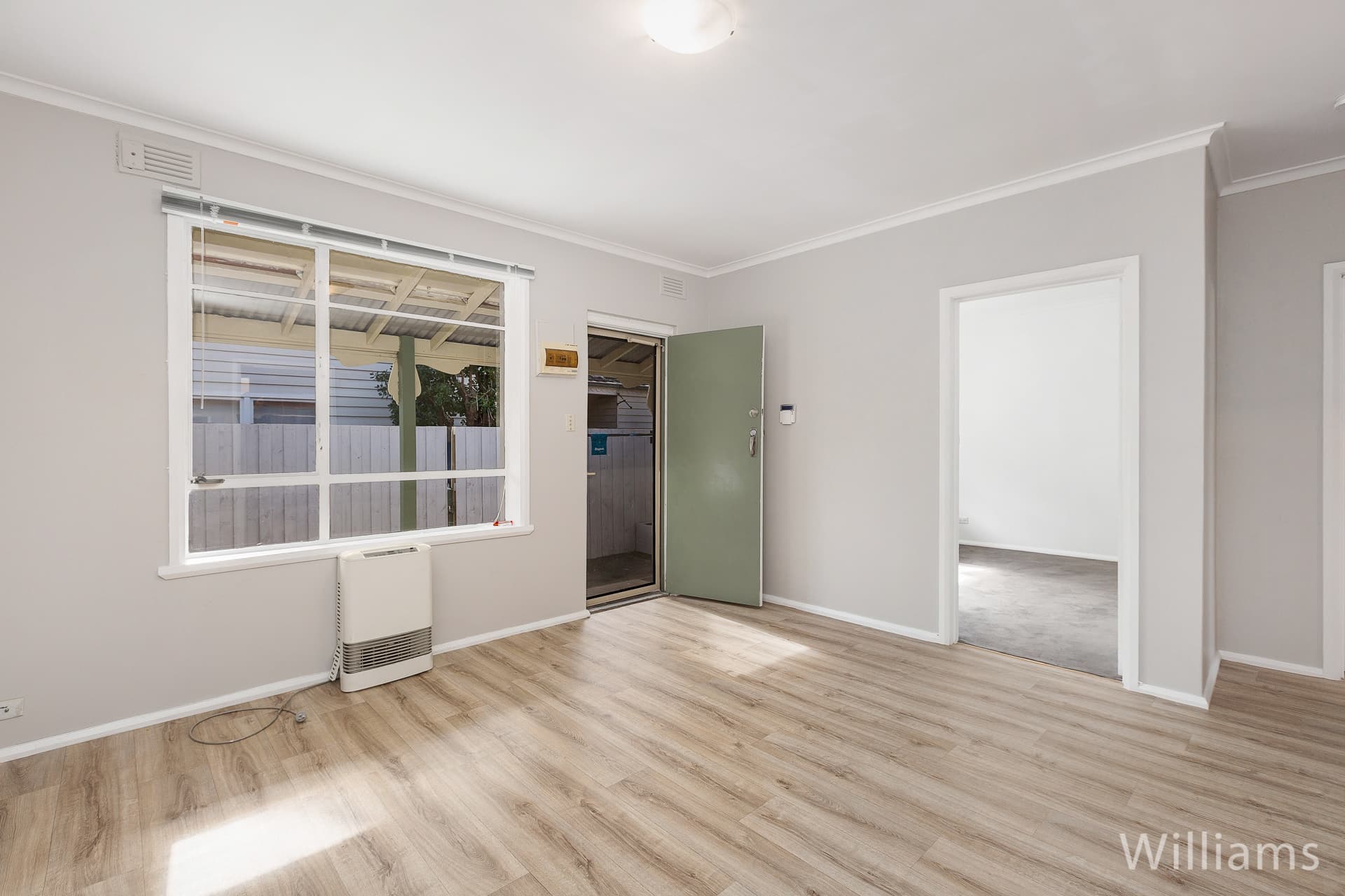 2/485 Melbourne Road, Newport - Thumbnail 2